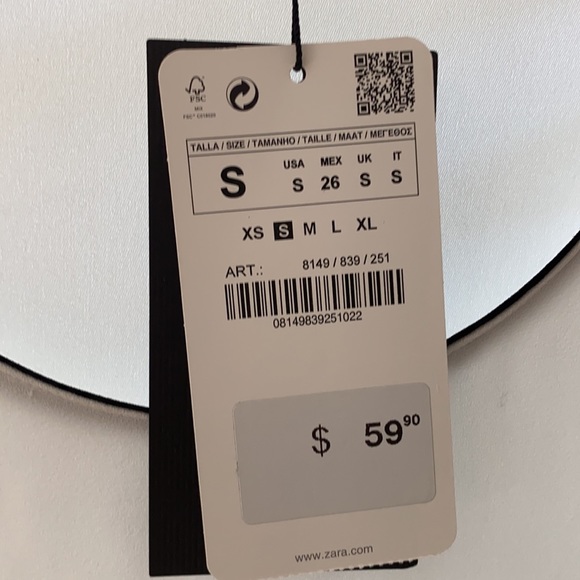 NEVER WORN ZARA BLOUSE - Picture 5 of 6